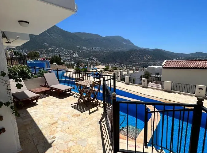 Viola Apart - Kalkan